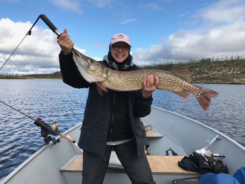 trophynorthernpike24